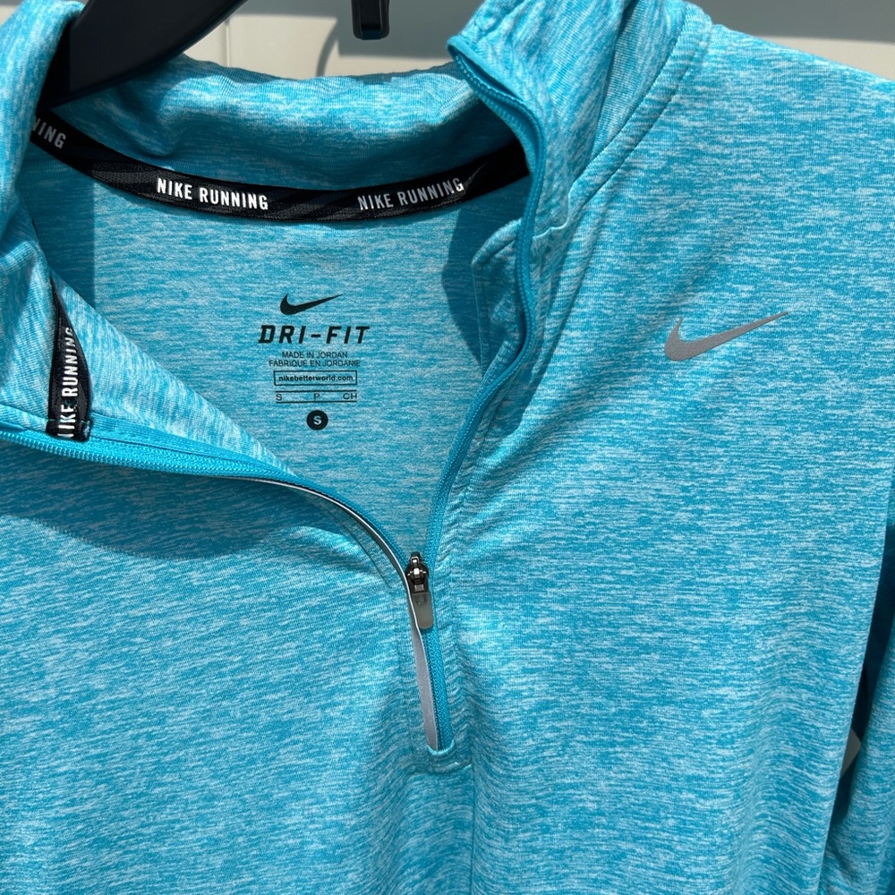 Nike Running long sleeve dri fit